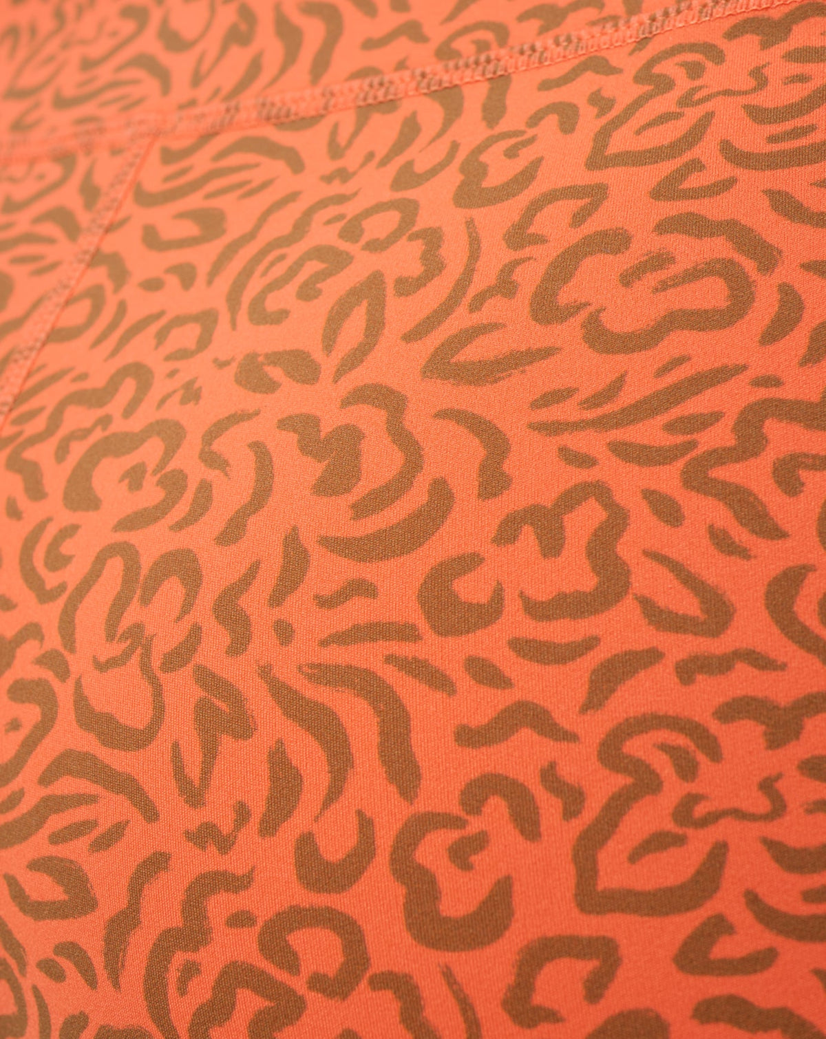 Again And Again Short Tigerlily Multi | Travis Mathew Signature